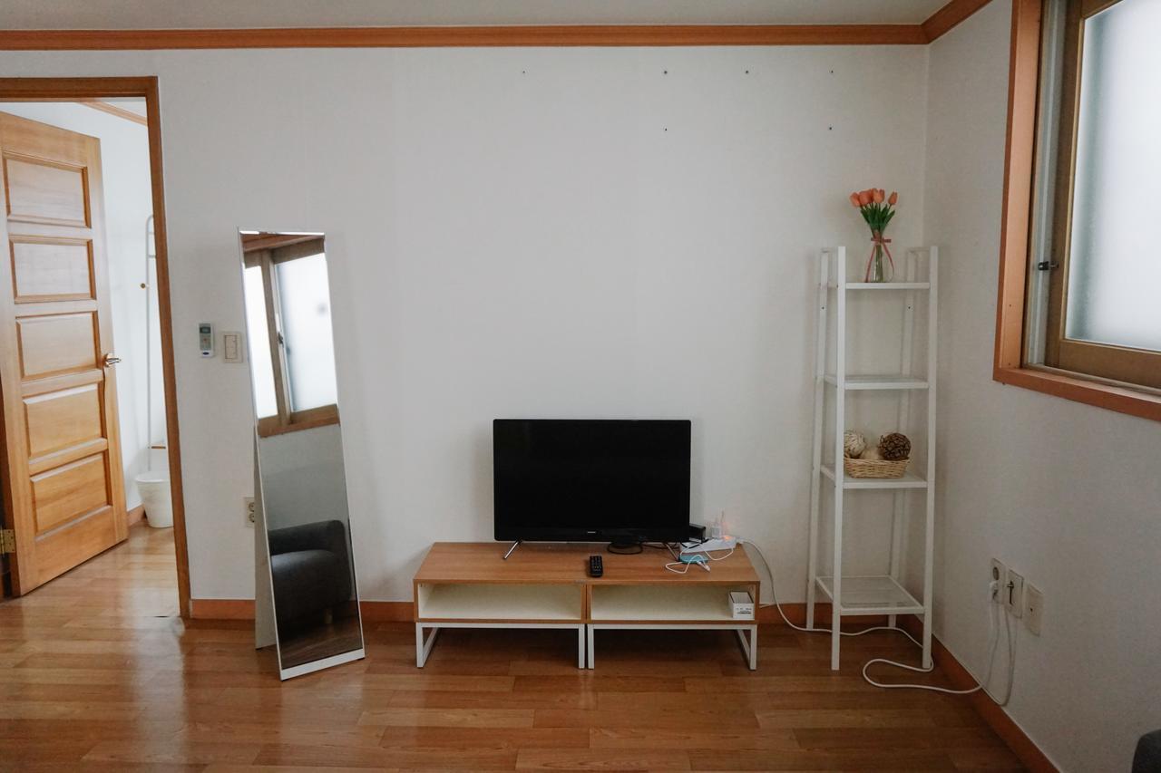 Hongdae One House Apartment Seoul Bagian luar foto