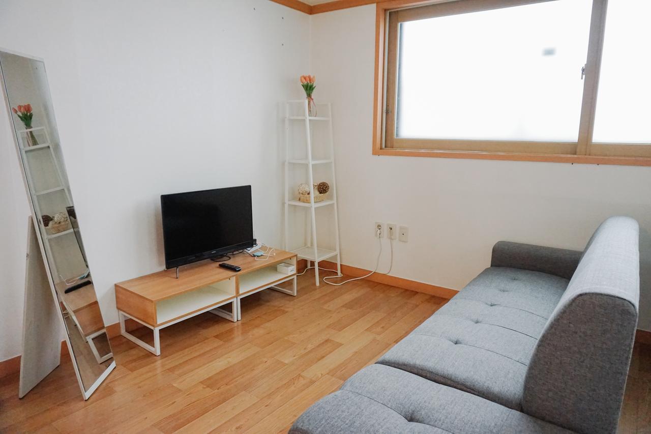 Hongdae One House Apartment Seoul Bagian luar foto